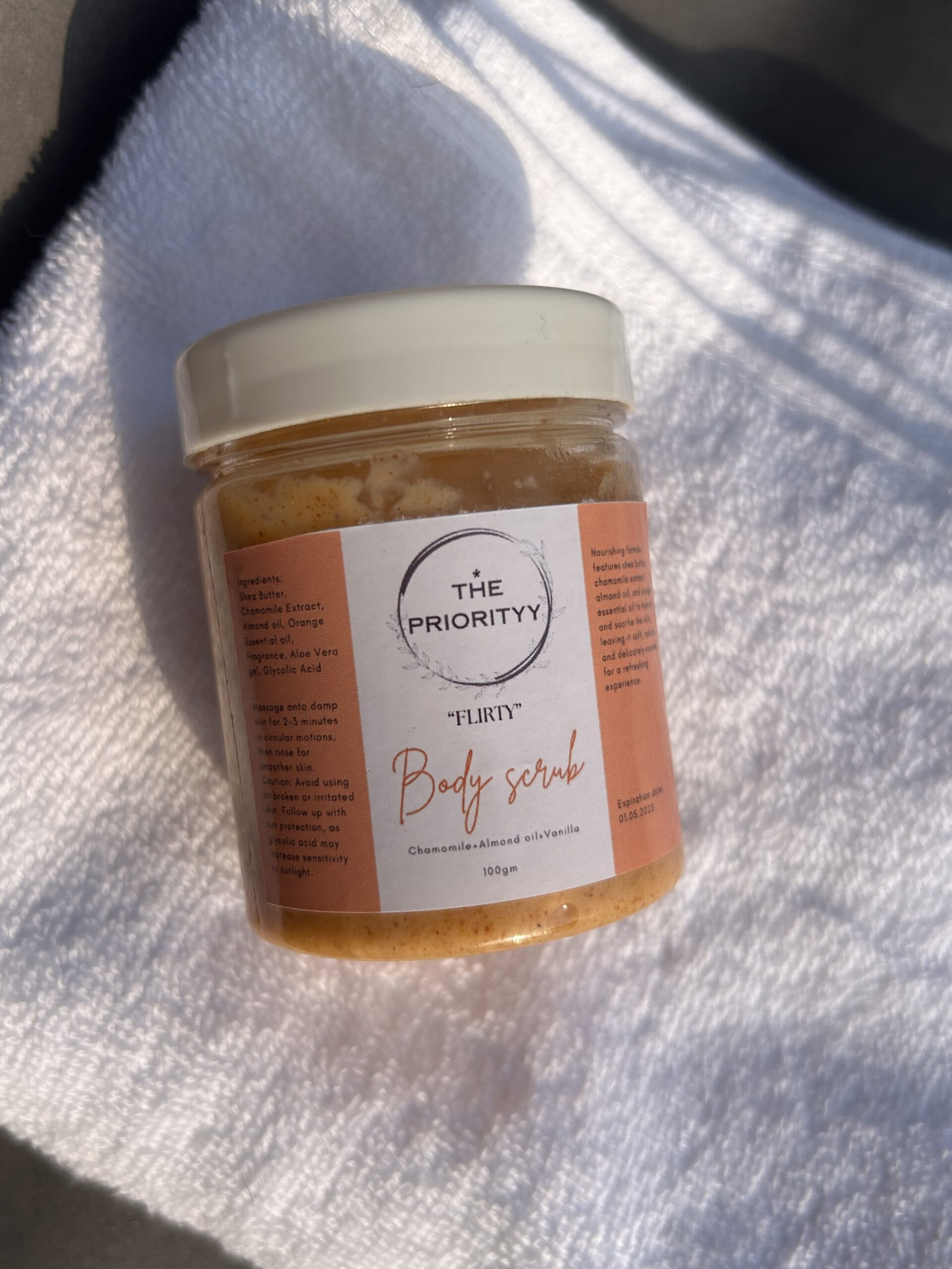 Flirty Exfoliating Scrub